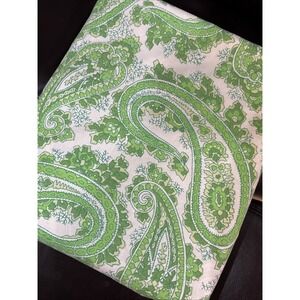 Vintage Bill Blass Queen Flat Springmaid Bed Sheet Green  & White Paisley 50/50